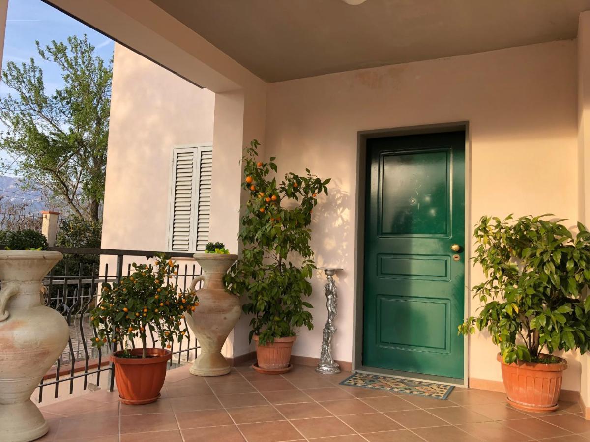 Mela__Bii Bed & Breakfast Sulmona Exterior photo